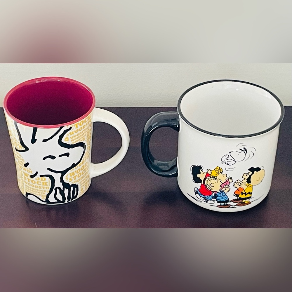 Pair Of Peanuts Snoopy Mugs:Snoopy and the Gang 21oz & Woodstock 15oz In EUC - Picture 2 of 16